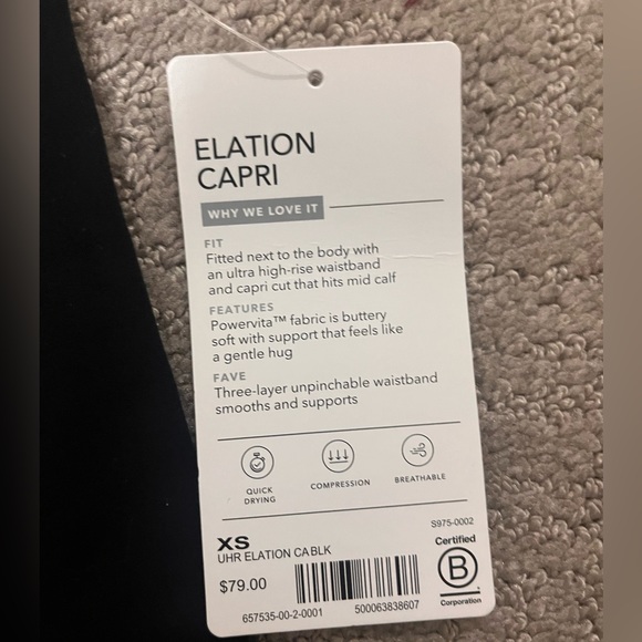 black athleta capri leggings - Picture 3 of 3